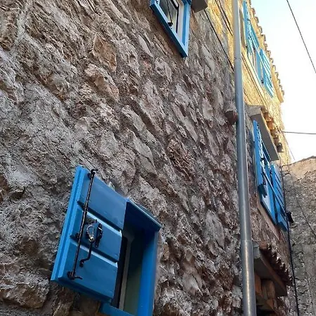 Murter-sun Stone House