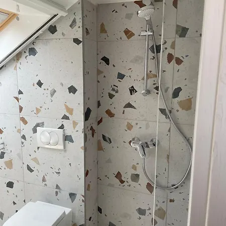 Murter-sun Stone House