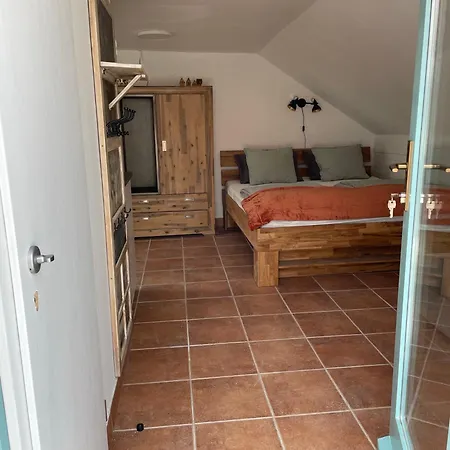 Murter-sun Stone House *