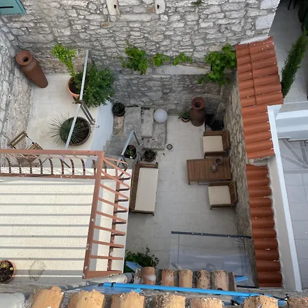 Murter-sun Stone House Ferienhaus