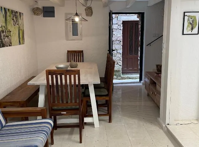 Сasa de vacaciones Murter-sun Stone House