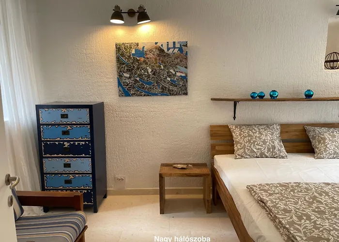 Murter-sun Stone House