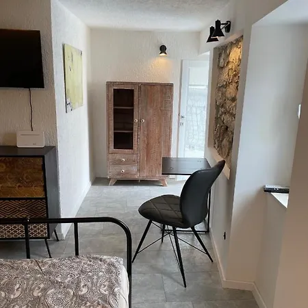 Murter-sun Stone House Ferienhaus *