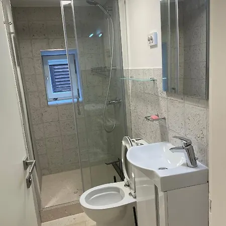 Murter-sun Stone House Ferienhaus