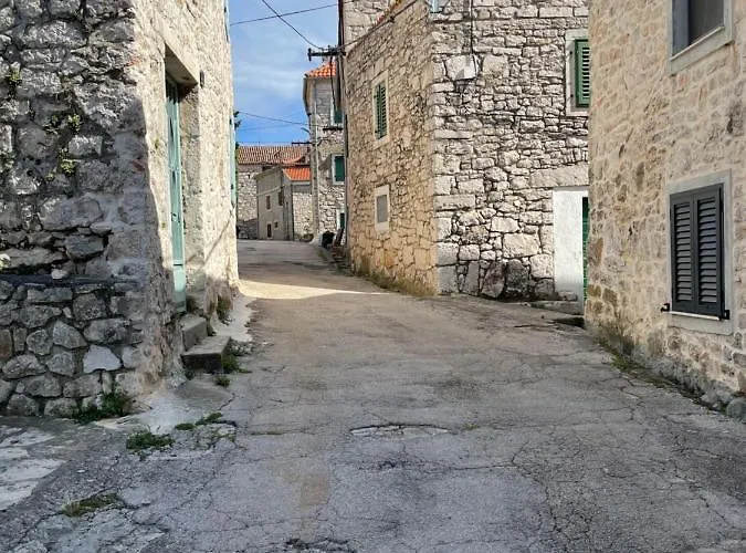 Murter-sun Stone House Дом отдыха