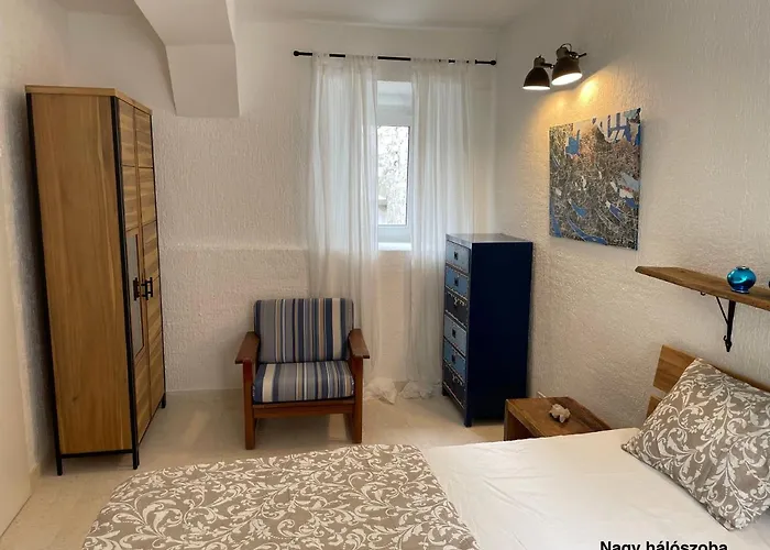 Дом отдыха Murter-sun Stone House