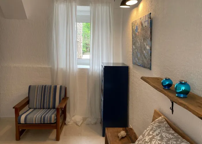 Murter-sun Stone House Дом отдыха *